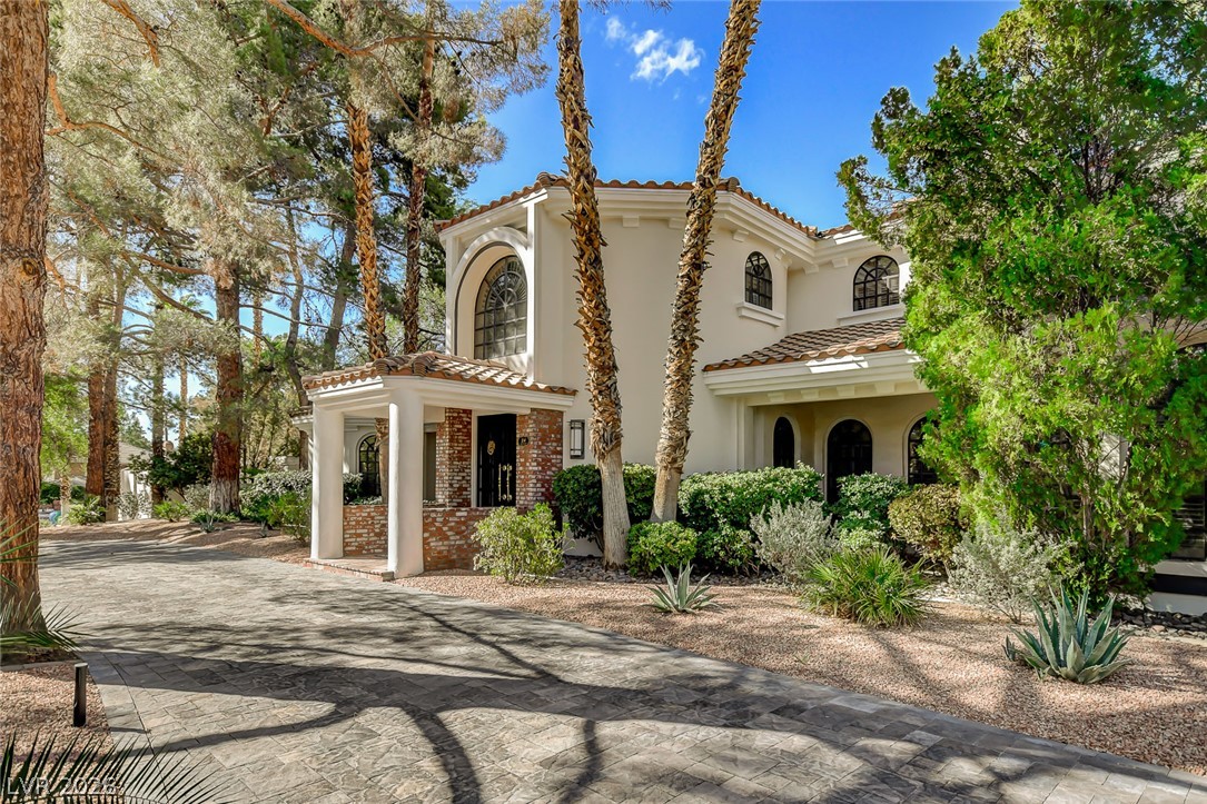 24 Quail Run Road Henderson NV 89014