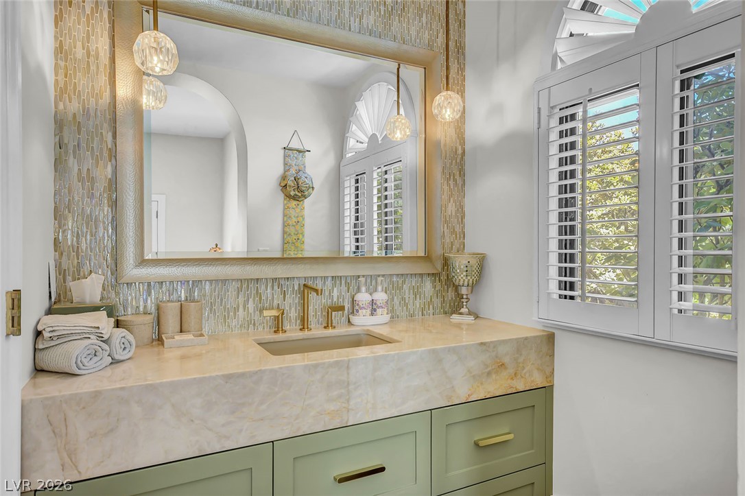 24 Quail Run Road Henderson NV 89014