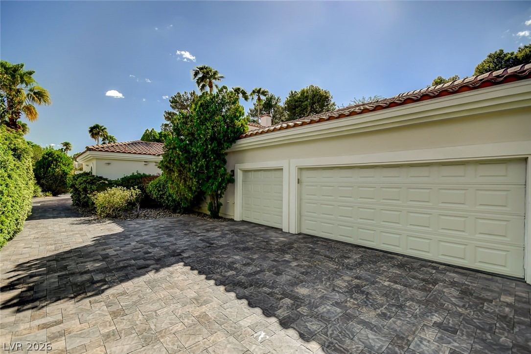 24 Quail Run Road Henderson NV 89014