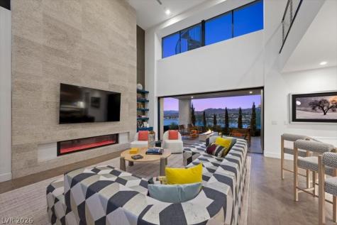32 Highland Cove Lane Henderson NV 89011