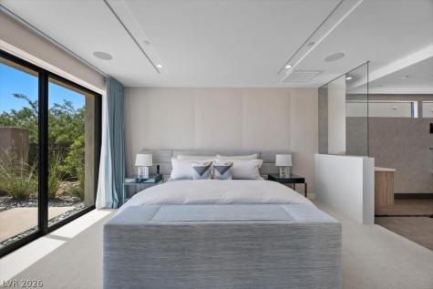 32 Highland Cove Lane Henderson NV 89011