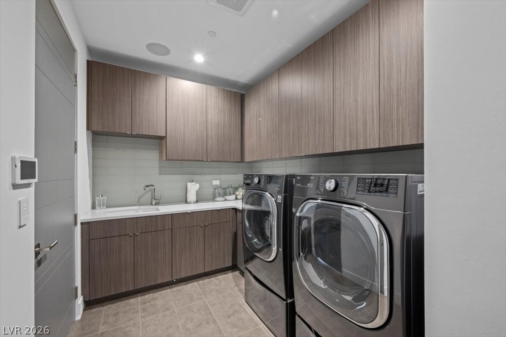 32 Highland Cove Lane Henderson NV 89011