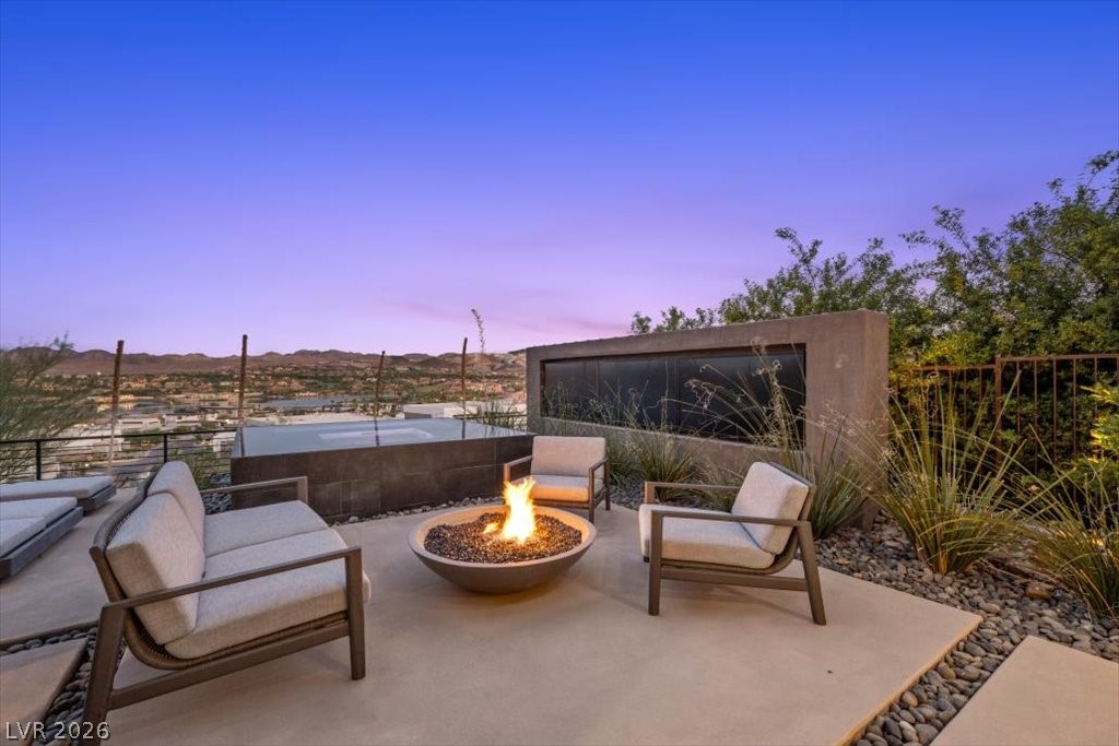 32 Highland Cove Lane Henderson NV 89011