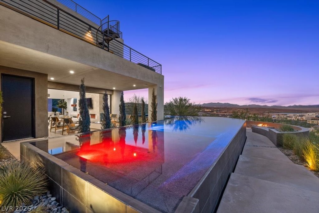 32 Highland Cove Lane Henderson NV 89011