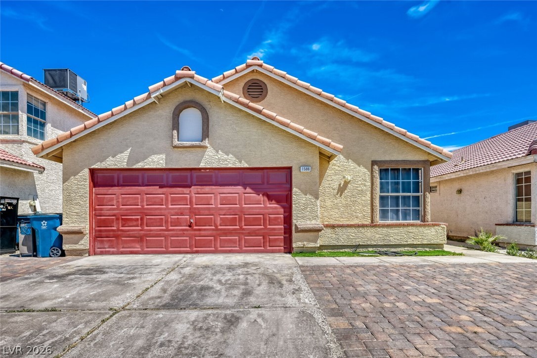 1586 Angel Falls Street Las Vegas NV 89142