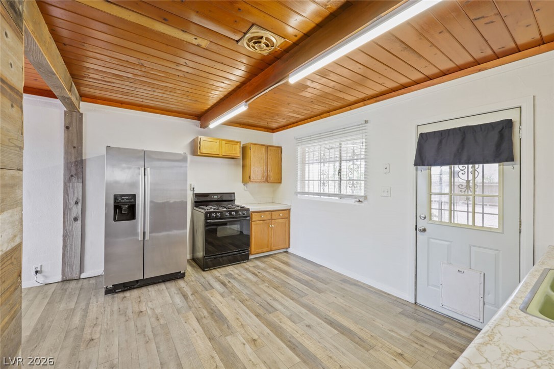421 Stanford Street Las Vegas NV 89107