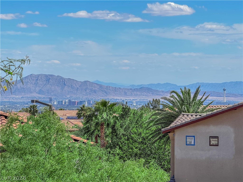 608 Highland Bluff Way Las Vegas NV 89138