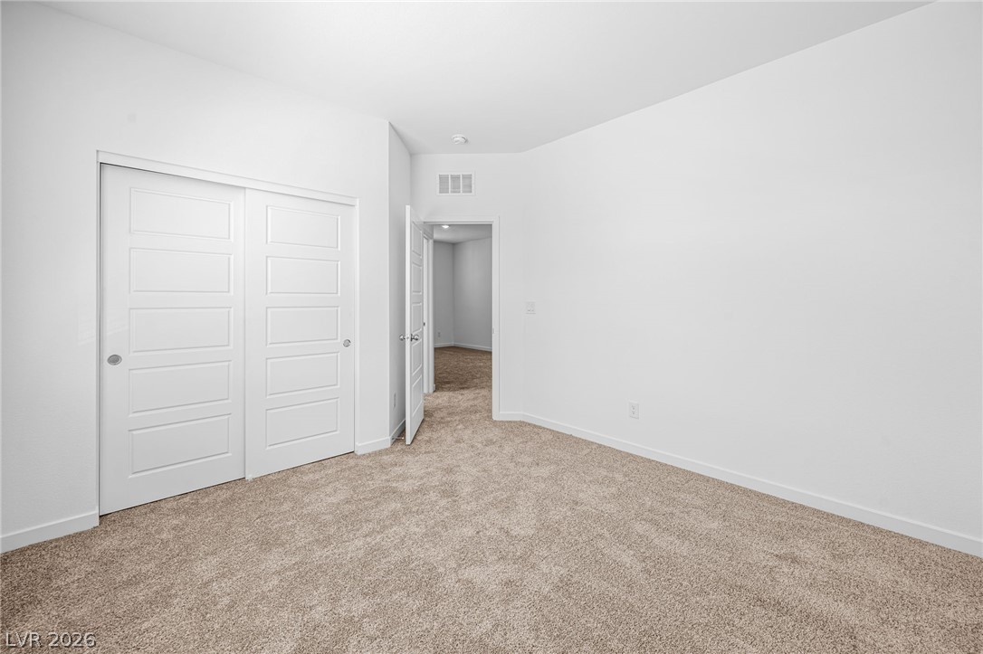 8382 Caldera Hills Avenue Las Vegas NV 89147