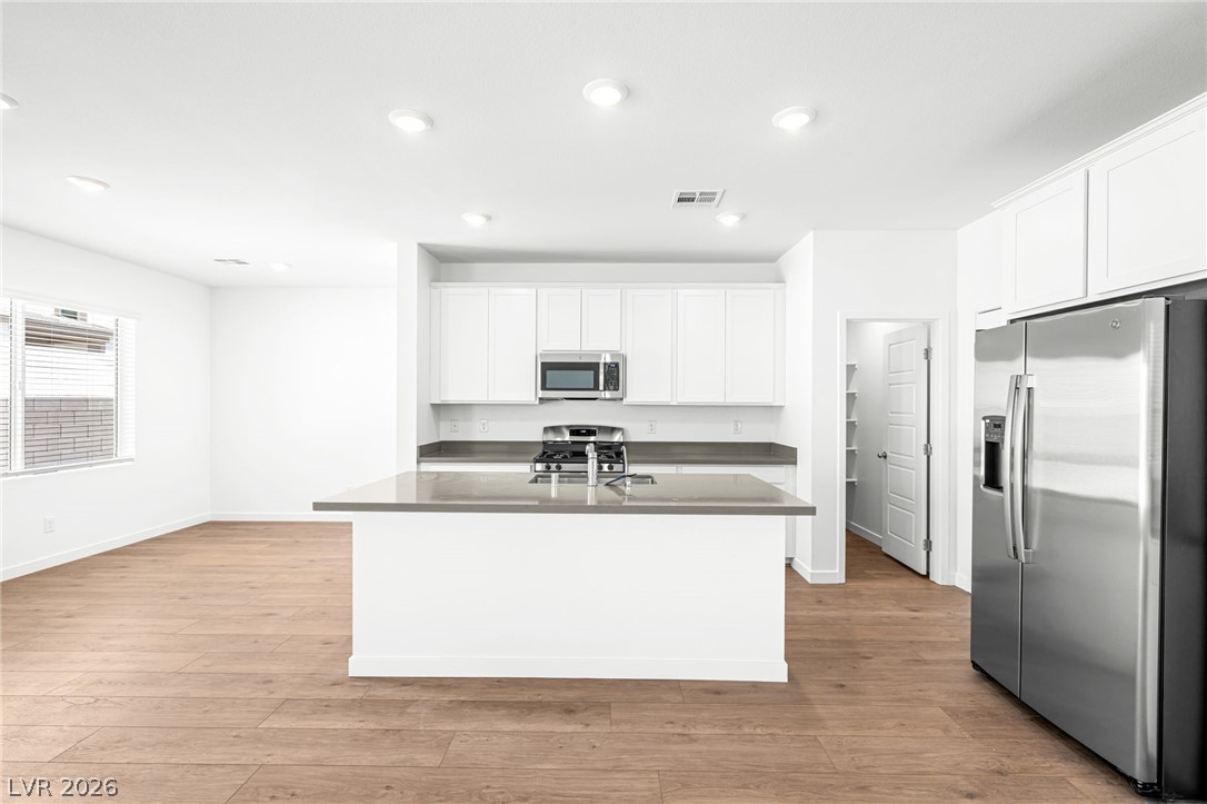 8382 Caldera Hills Avenue Las Vegas NV 89147