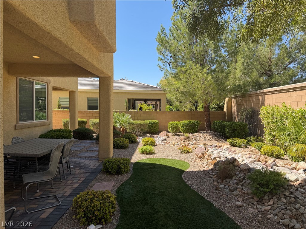 817 Orchard Course Drive Las Vegas NV 89148