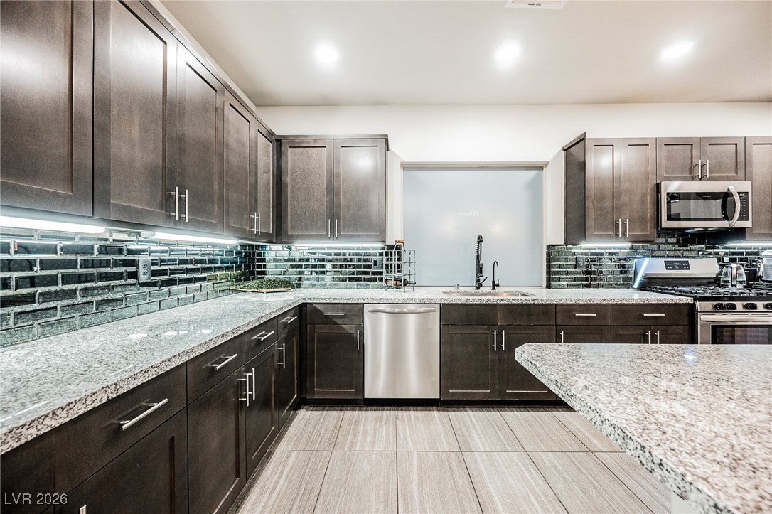 8113 Misty Canyon Avenue Las Vegas NV 89113