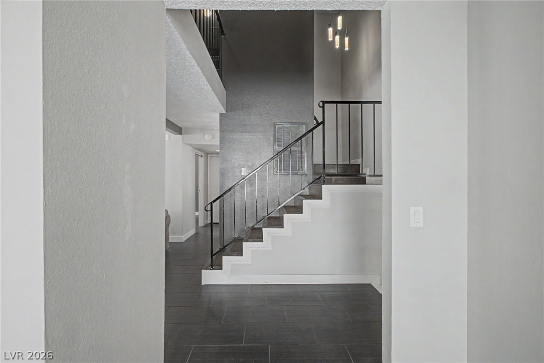 1884 Roxbury Lane Las Vegas NV 89119