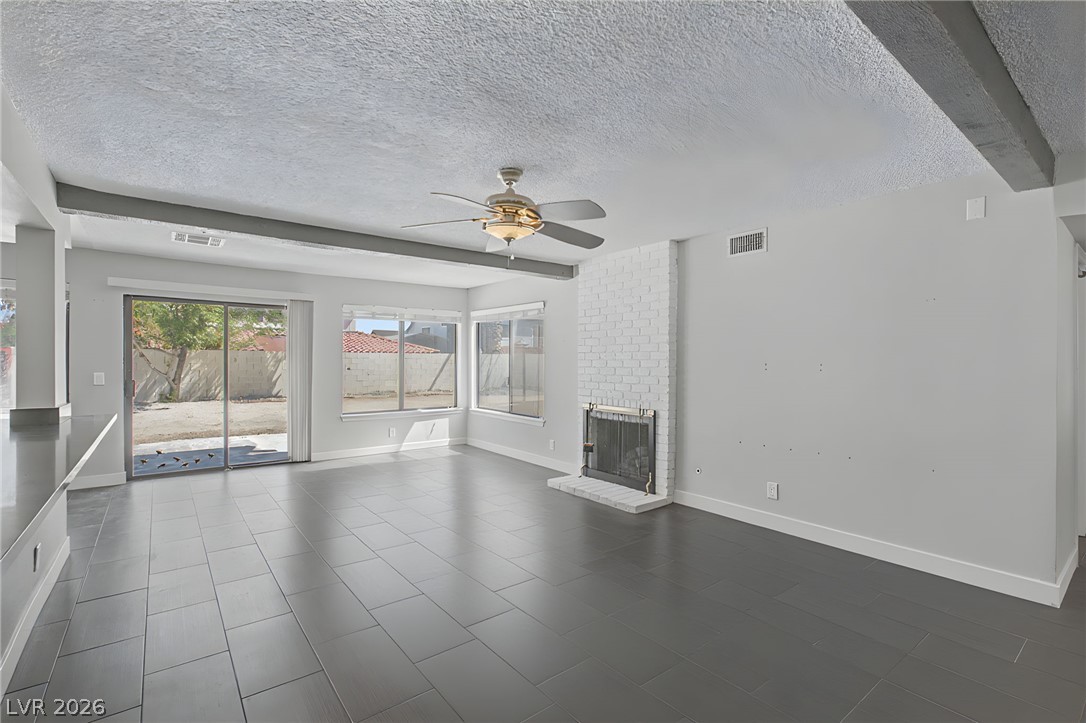 1884 Roxbury Lane Las Vegas NV 89119