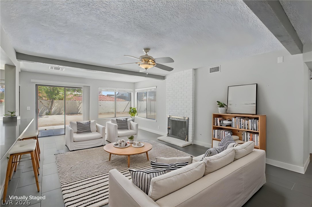 1884 Roxbury Lane Las Vegas NV 89119