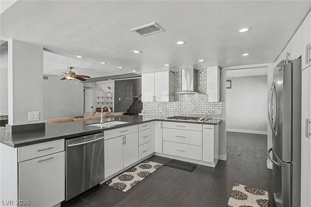 1884 Roxbury Lane Las Vegas NV 89119