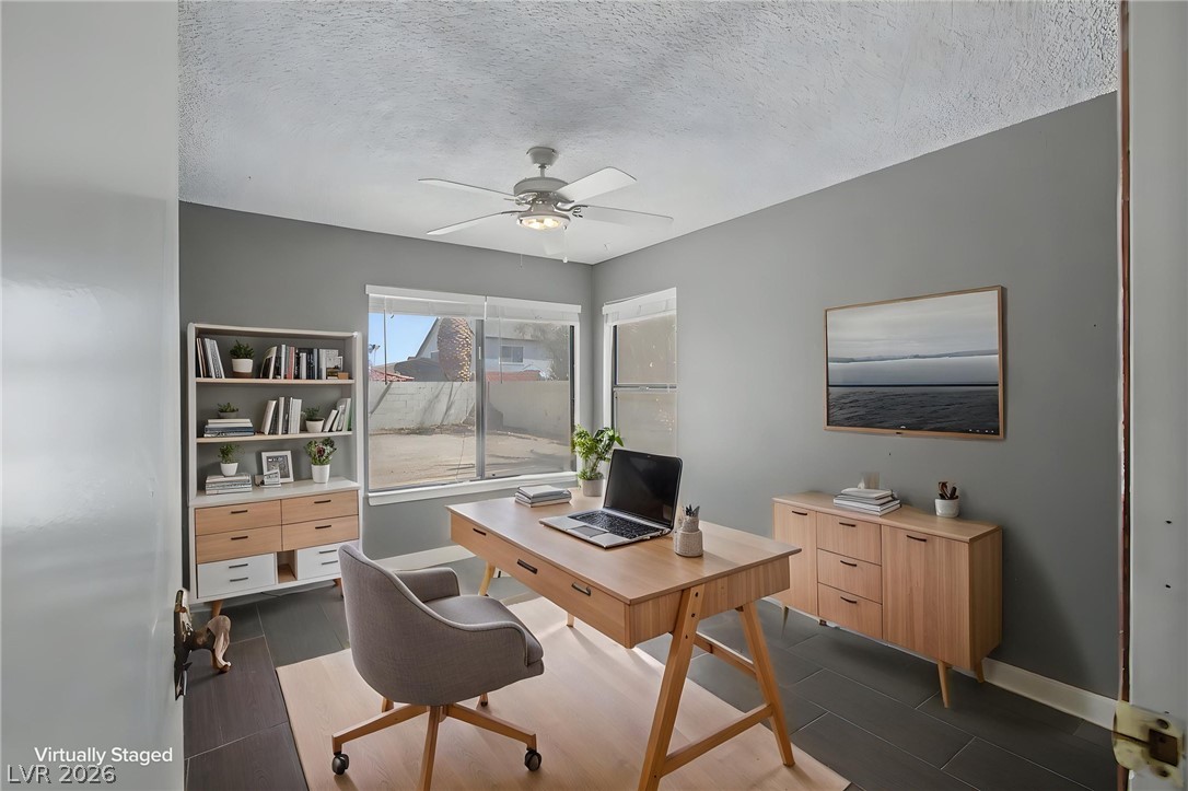 1884 Roxbury Lane Las Vegas NV 89119