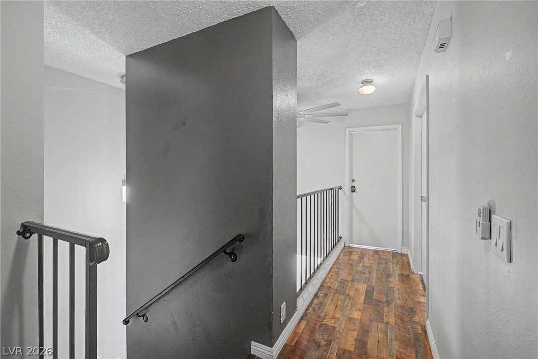 1884 Roxbury Lane Las Vegas NV 89119
