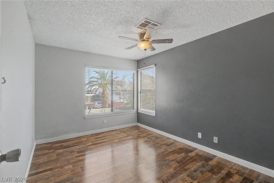 1884 Roxbury Lane Las Vegas NV 89119