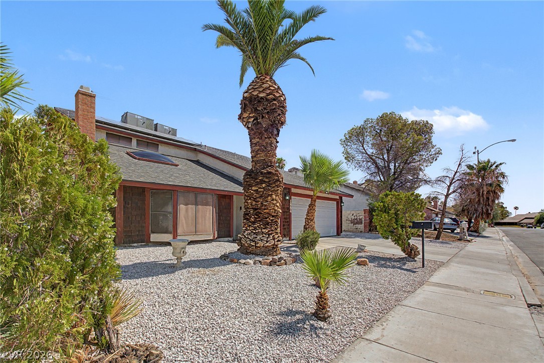 1884 Roxbury Lane Las Vegas NV 89119