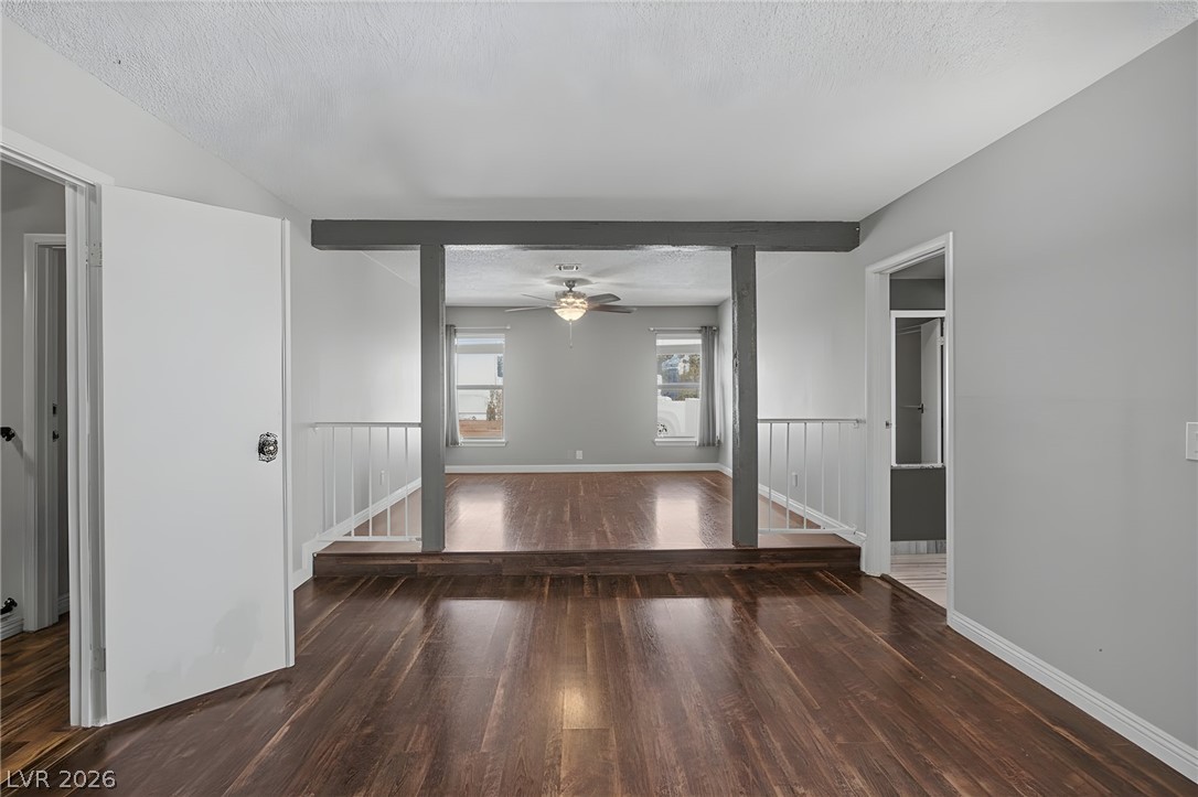 1884 Roxbury Lane Las Vegas NV 89119
