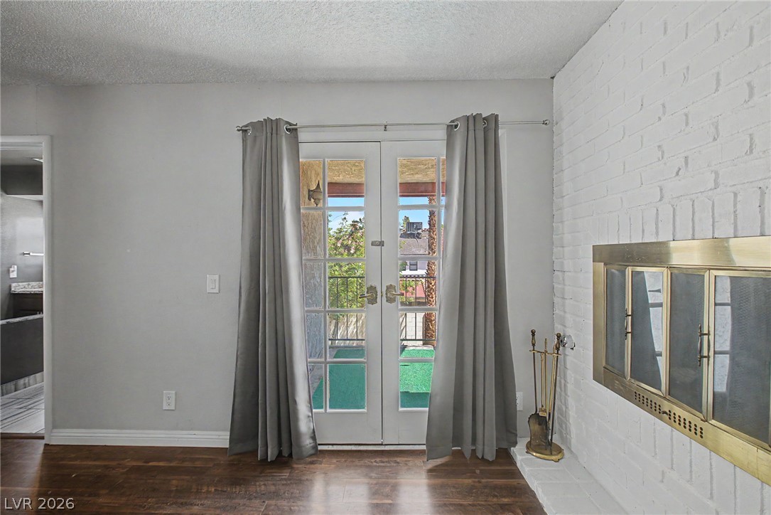 1884 Roxbury Lane Las Vegas NV 89119