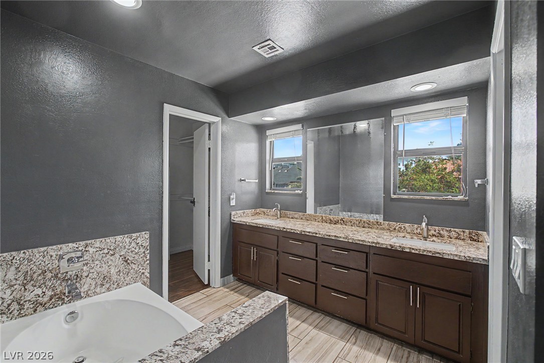 1884 Roxbury Lane Las Vegas NV 89119