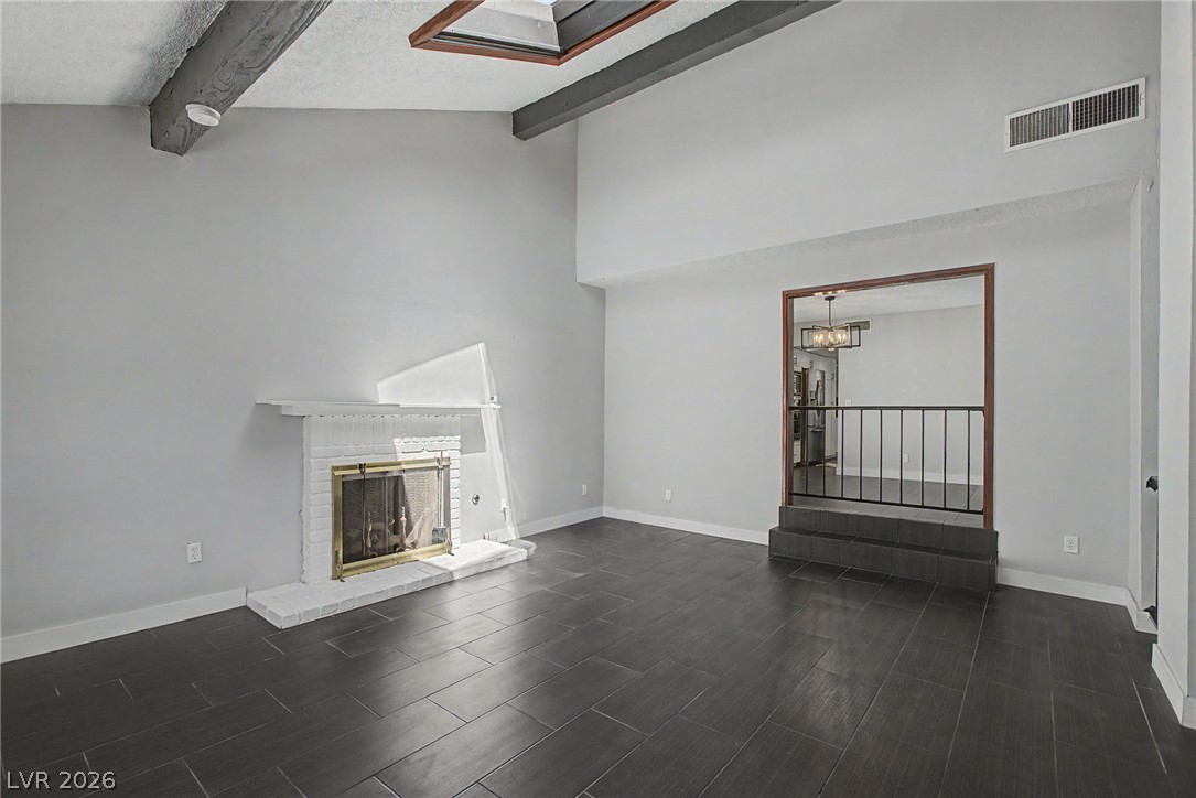 1884 Roxbury Lane Las Vegas NV 89119