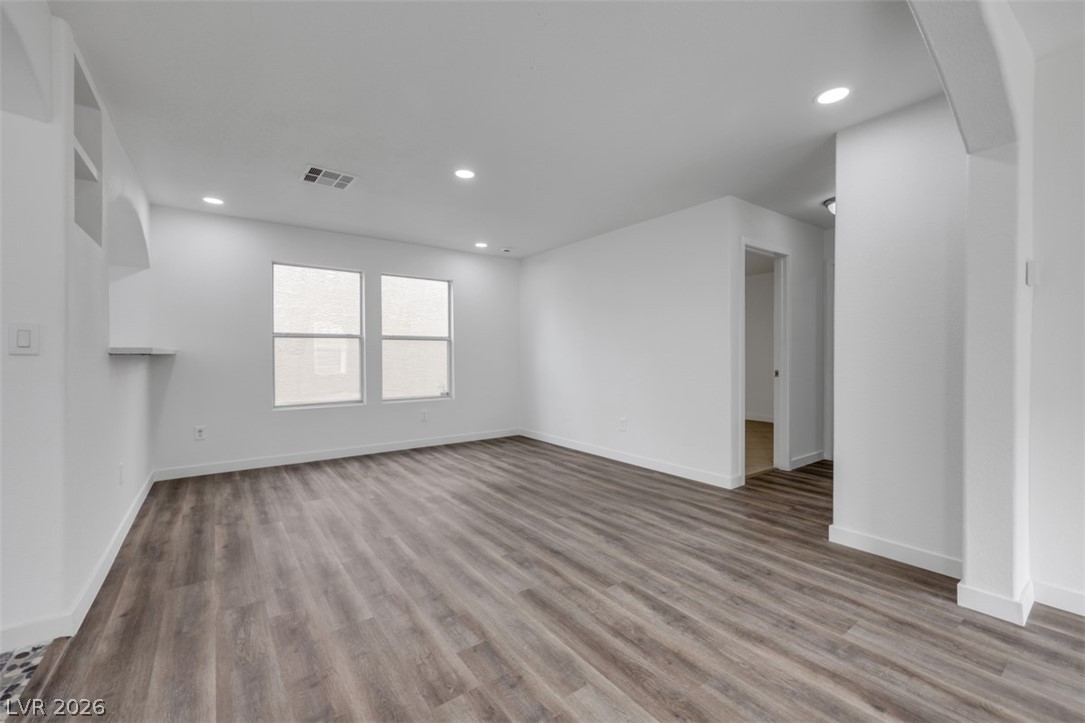8633 Majestic Pine Avenue Las Vegas NV 89143