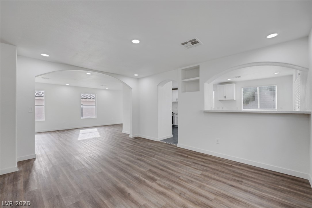 8633 Majestic Pine Avenue Las Vegas NV 89143