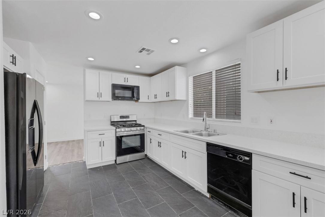 8633 Majestic Pine Avenue Las Vegas NV 89143