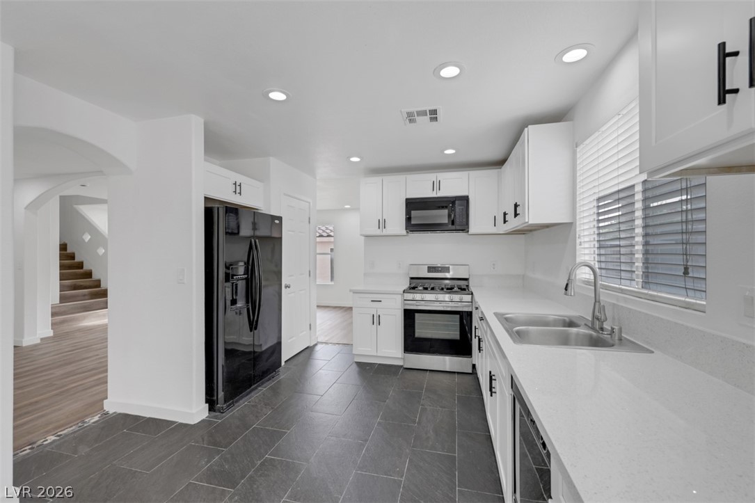 8633 Majestic Pine Avenue Las Vegas NV 89143