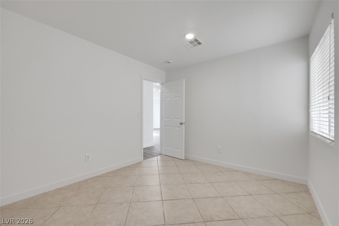 8633 Majestic Pine Avenue Las Vegas NV 89143