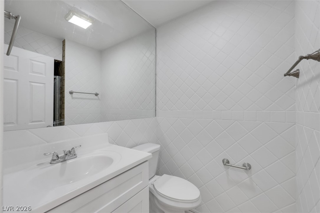 8633 Majestic Pine Avenue Las Vegas NV 89143