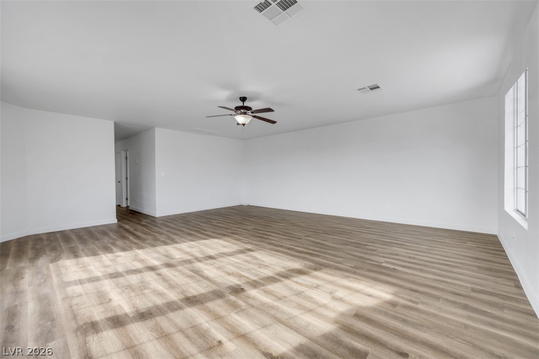8633 Majestic Pine Avenue Las Vegas NV 89143
