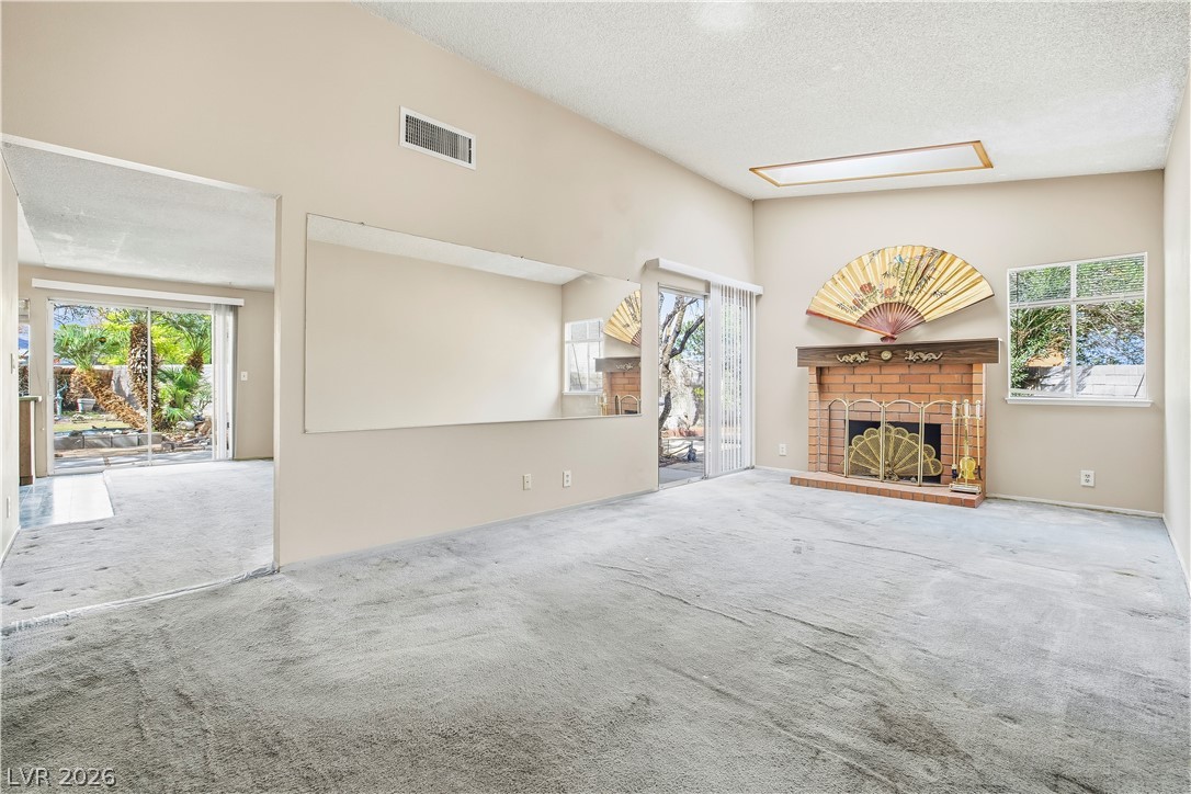 6270 Meadow Lark Lane Las Vegas NV 89103