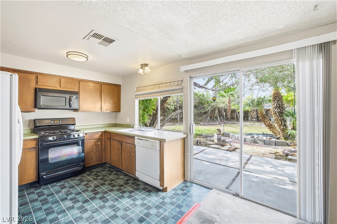 6270 Meadow Lark Lane Las Vegas NV 89103