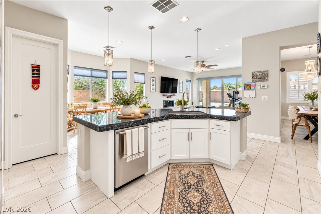 3962 Jacob Lake Circle Las Vegas NV 89118