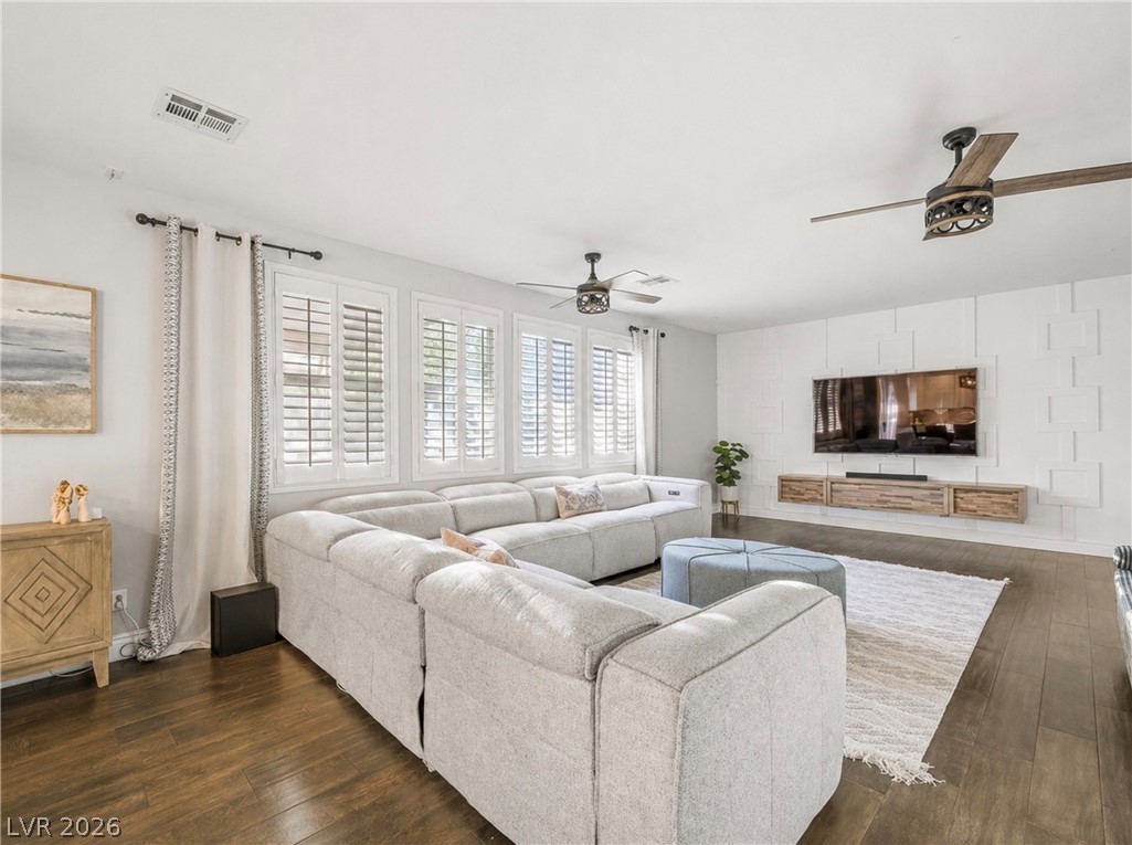8033 Redbud Vine Street North Las Vegas NV 89085