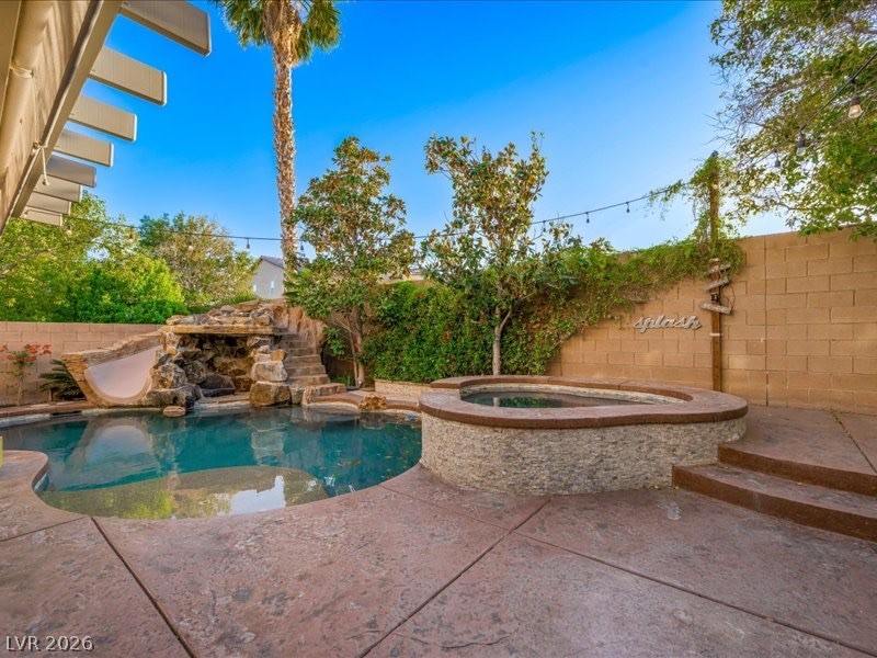 8033 Redbud Vine Street North Las Vegas NV 89085
