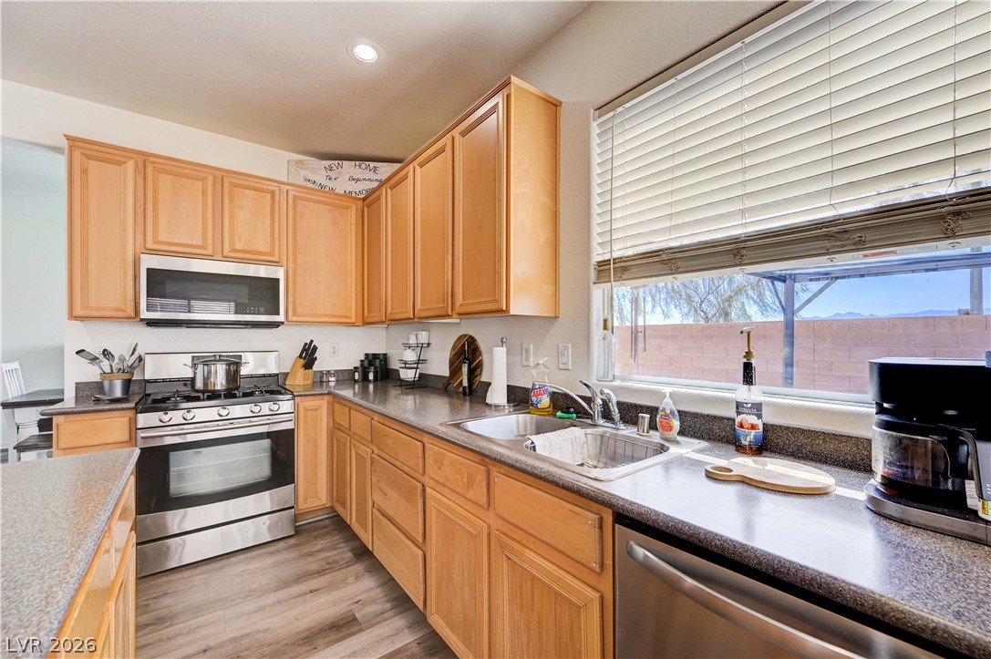 6105 Glenborough Street Las Vegas NV 89115