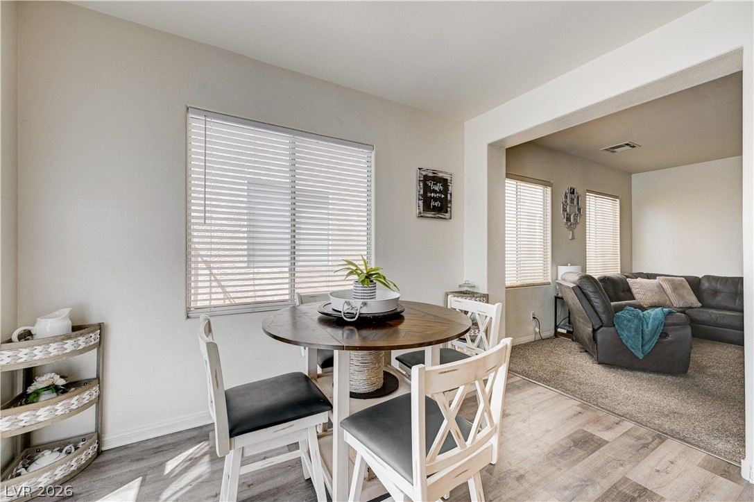6105 Glenborough Street Las Vegas NV 89115