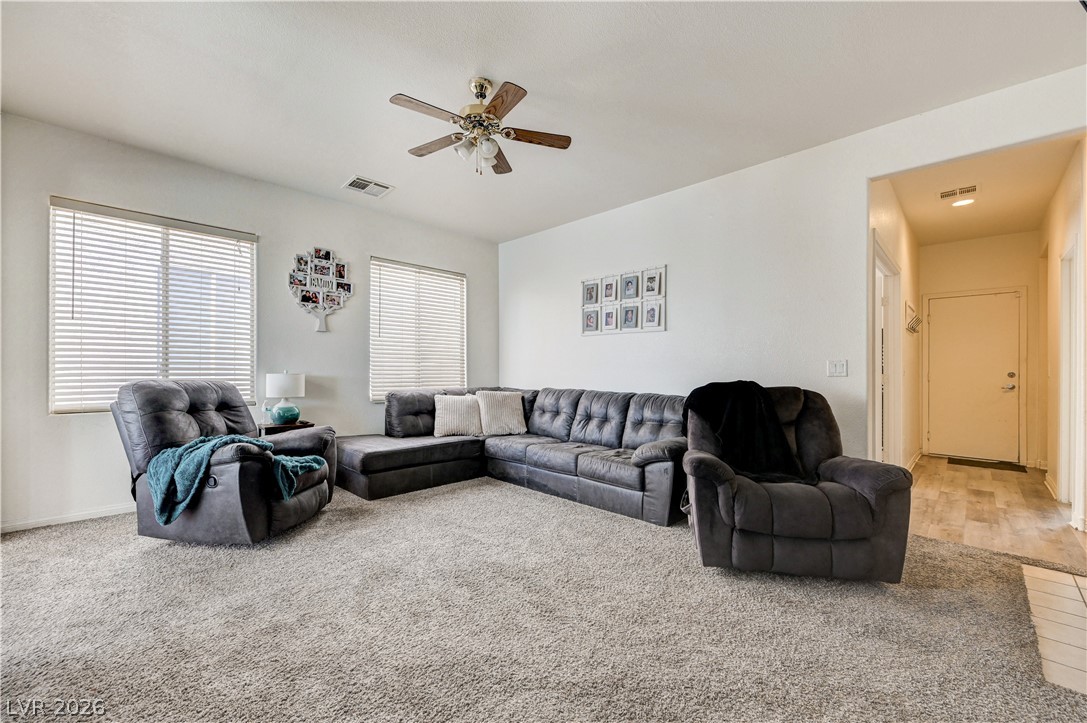 6105 Glenborough Street Las Vegas NV 89115