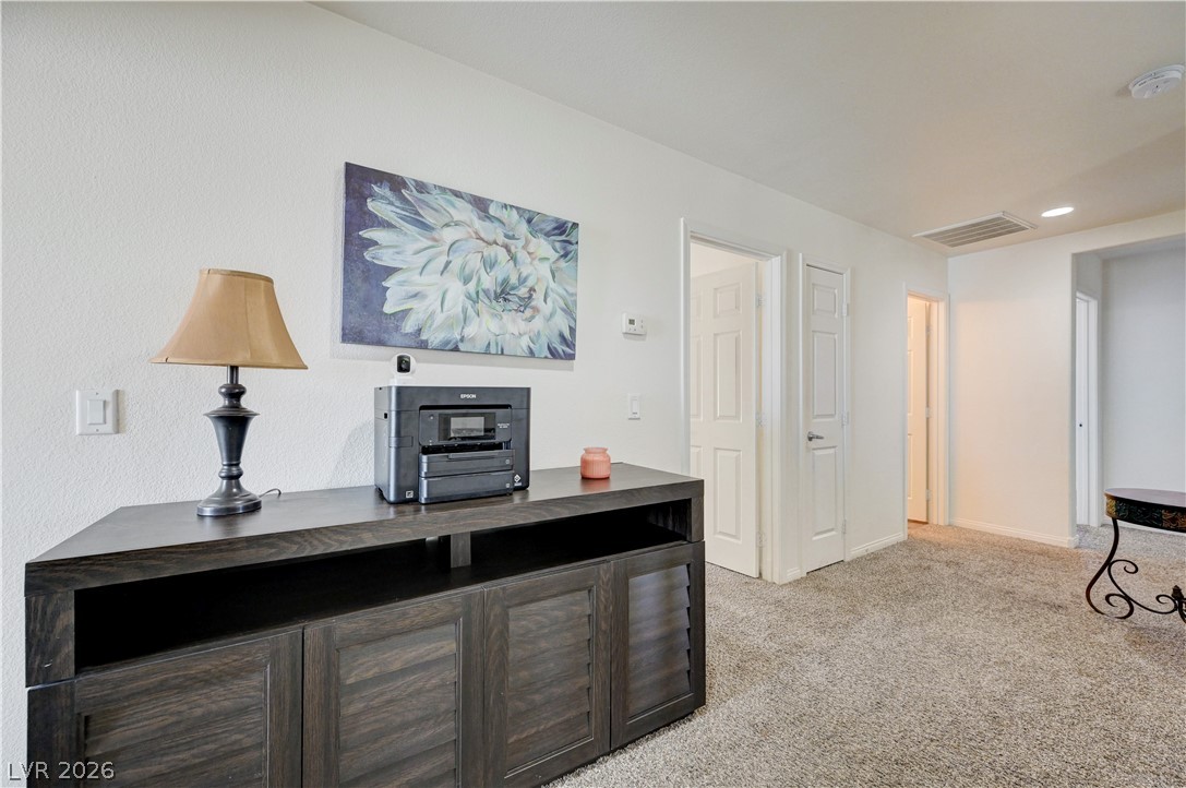 6105 Glenborough Street Las Vegas NV 89115