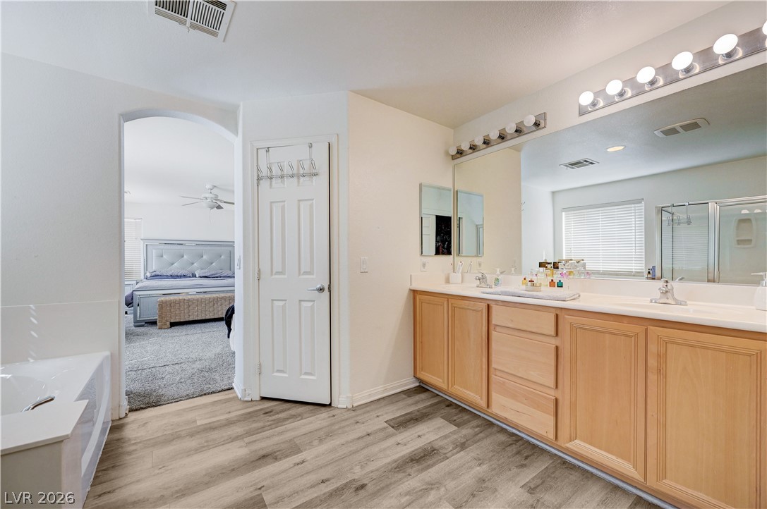 6105 Glenborough Street Las Vegas NV 89115