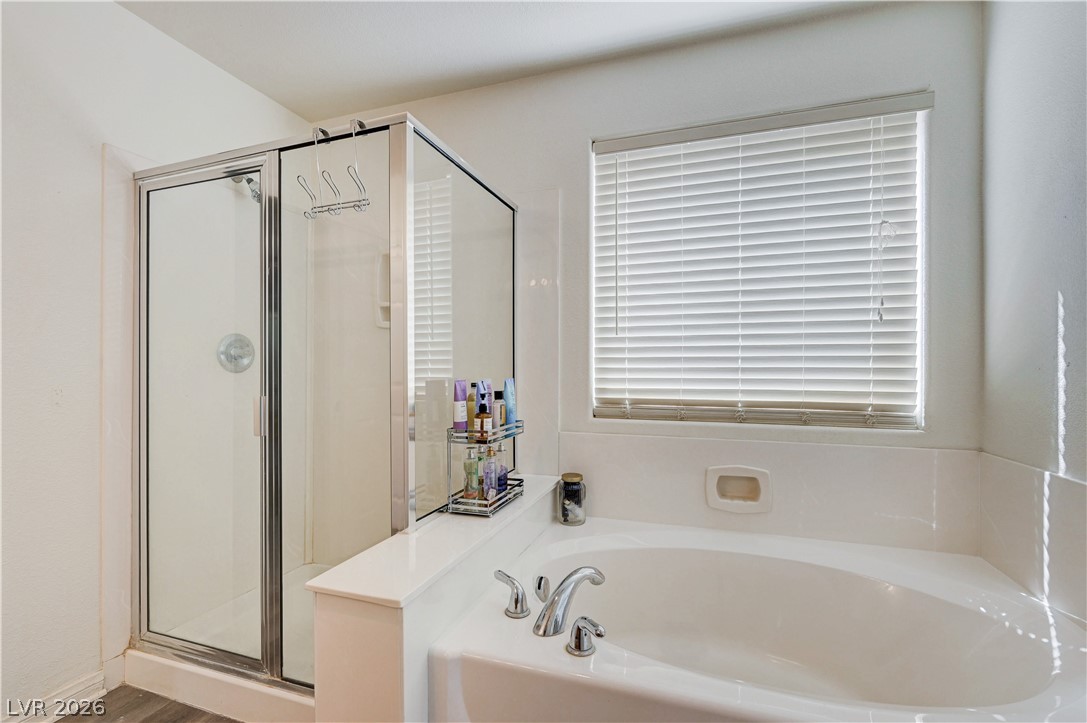 6105 Glenborough Street Las Vegas NV 89115