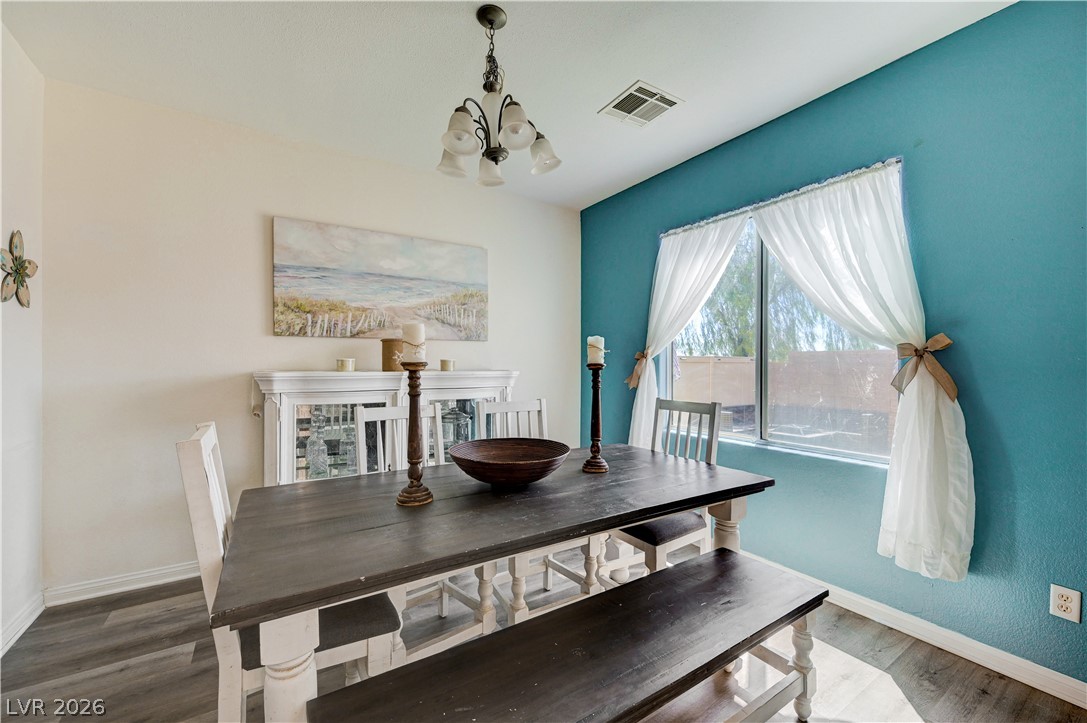 6105 Glenborough Street Las Vegas NV 89115