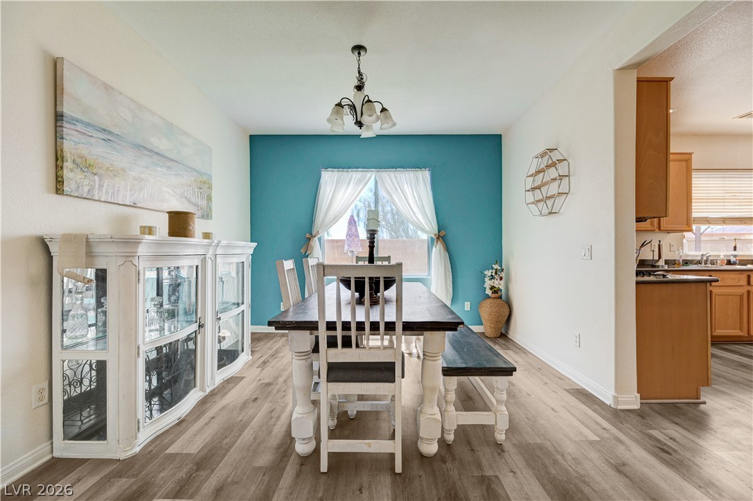 6105 Glenborough Street Las Vegas NV 89115