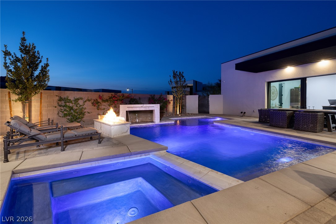 13 Rainbow Point Place Henderson NV 89011