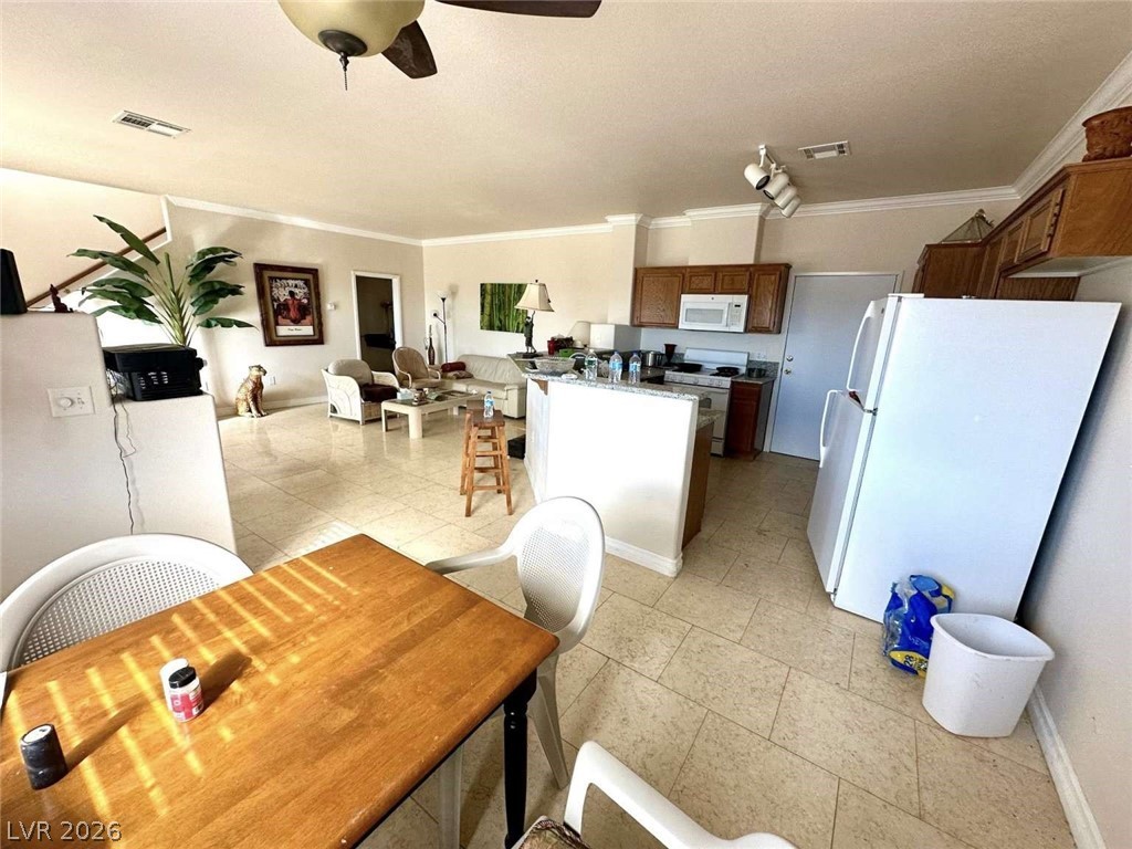 2050 North Los Feliz Street 143 Las Vegas NV 89156