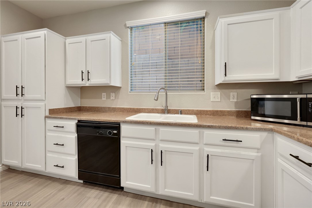 8151 Amy Springs Street Las Vegas NV 89113